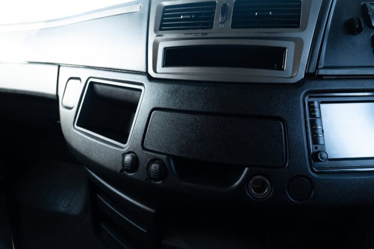 Auman 560 air sus - Interior - 13