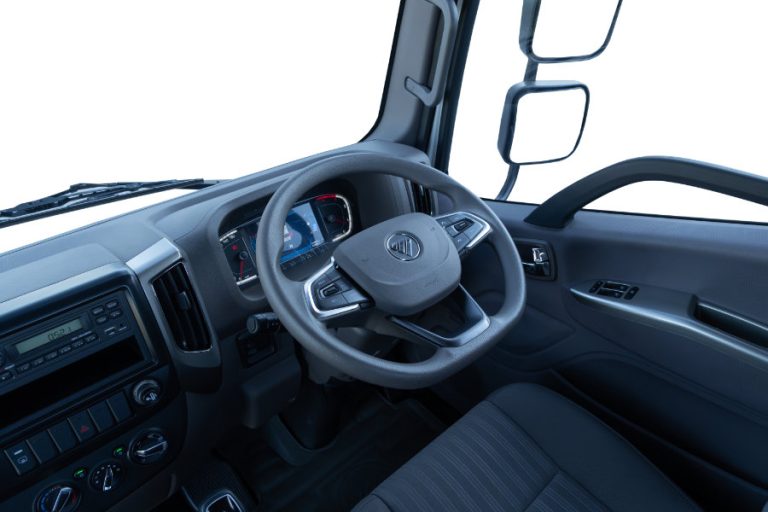 Aumark 3 AMT Interior -3